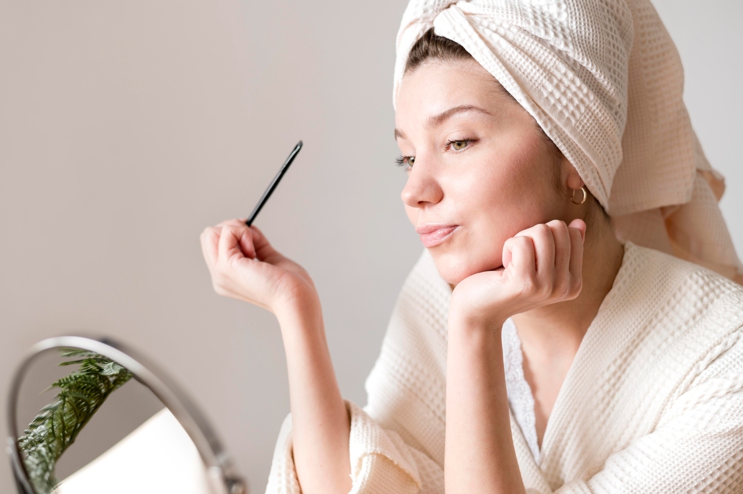 Jak przygotować twarz do makijażu? Wszystko, co warto wiedzieć