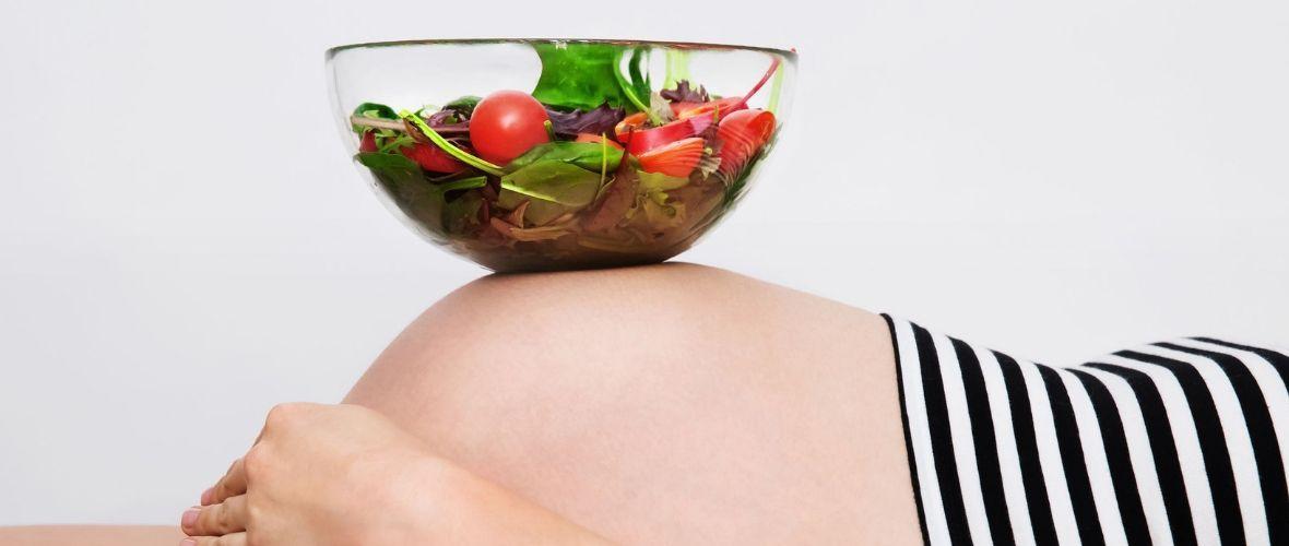 Superfoods - co warto jeść w czasie ciąży?