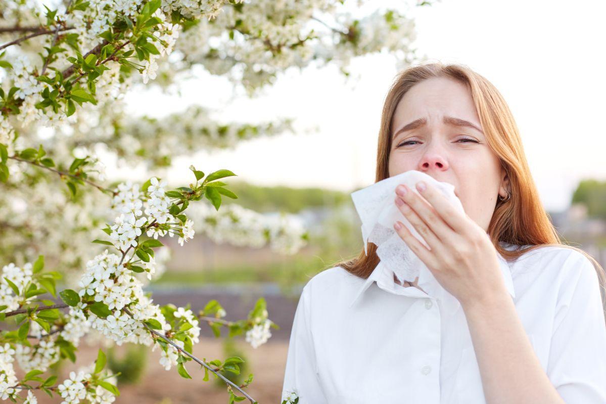 Walczysz z alergią? Sprawdź, jakie leki możesz kupić bez recepty!